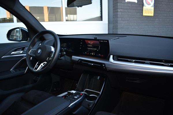 BMW X1 xDrive25e Plugin Hybrid 245PK Aut. M-Sport | Trekhaak | Navi | Camera | LED | Incl. garantie