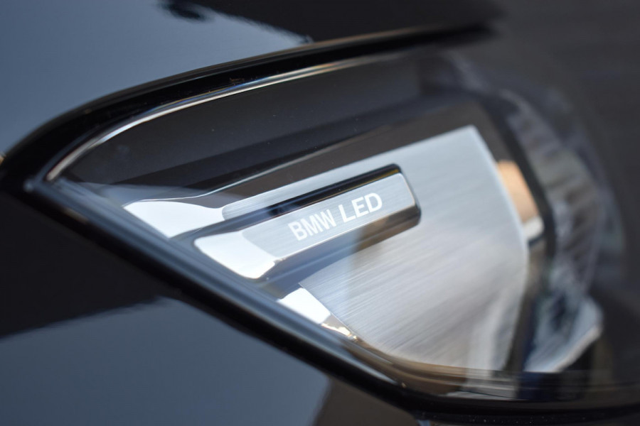 BMW X1 xDrive25e Plugin Hybrid 245PK Aut. M-Sport | Trekhaak | Navi | Camera | LED | Incl. garantie