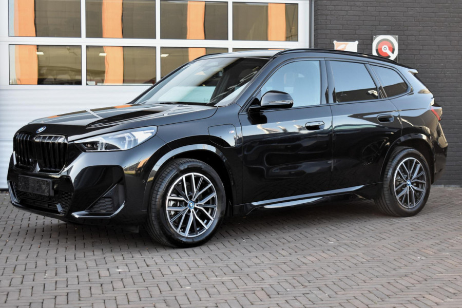 BMW X1 xDrive25e Plugin Hybrid 245PK Aut. M-Sport | Trekhaak | Navi | Camera | LED | Incl. garantie