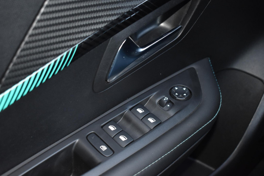 Peugeot 208 1.2 PureTech 100PK Allure Pack | Carplay | Camera | Stoelverw. | Incl. garantie