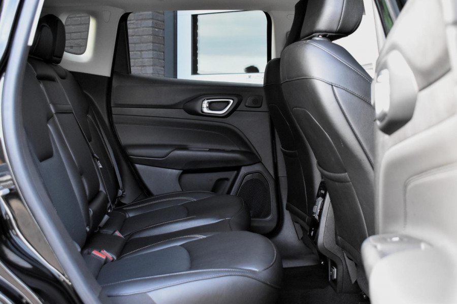 Jeep Compass 1.5T e-Hybrid S Aut. | Navi | 360 Camera | Leder | Stoelverw. | LED | Incl. garantie