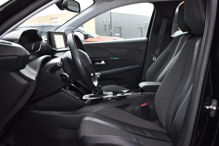 Peugeot 208 1.2 PureTech 100PK Allure Pack | Camera | Carplay | Keyless | Incl. garantie