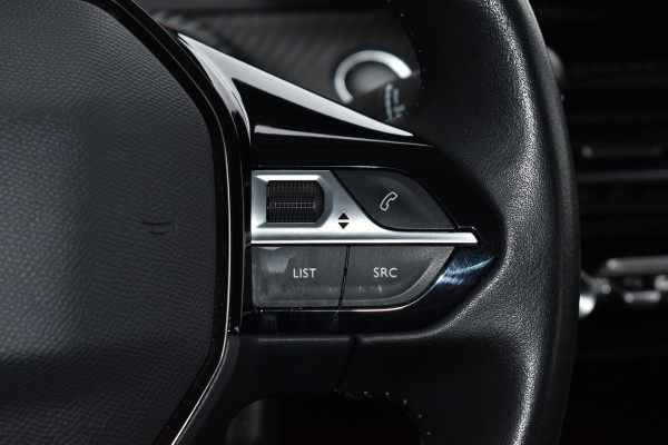 Peugeot 208 1.2 PureTech 100PK Allure Pack | Camera | Carplay | Keyless | Incl. garantie