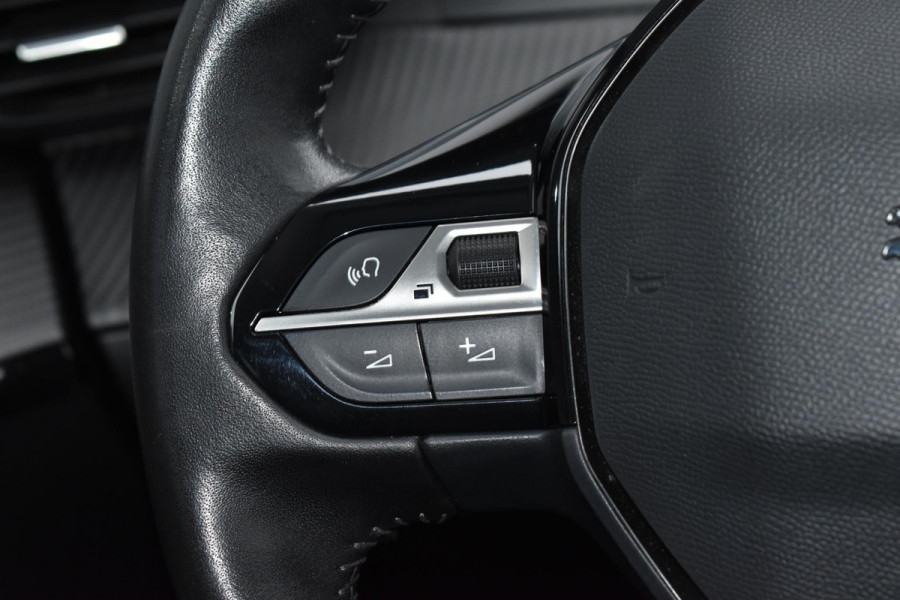 Peugeot 208 1.2 PureTech 100PK Allure Pack | Camera | Carplay | Keyless | Incl. garantie