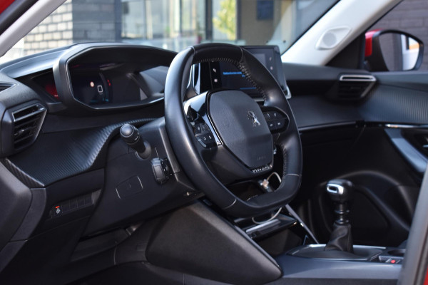 Peugeot 2008 1.2 PureTech 130PK Allure Pack | Carplay | Camera | 3D Dashb. | Stoelverw. | Incl. garantie