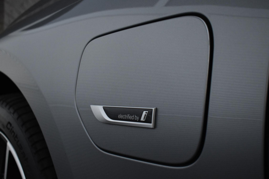 BMW 3 Serie Touring 330e Plugin Hybrid 292PK Aut. M-Sport | LED | Navi | Trekhaak | Camera | Incl. garantie