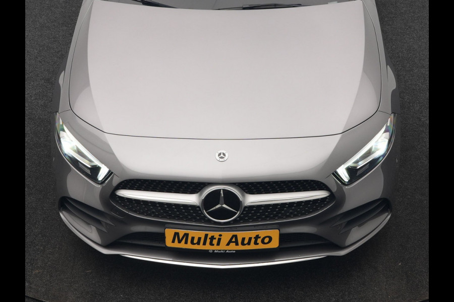 Mercedes-Benz A-Klasse 250 e AMG Line PHEV 218pk Dealer O.H. | Adaptive Cruise | Multi Beam LED | Camera | Sfeerverlichting | Lederen Sportstoelen Verwarmd | Widescreen Navi | Apple Carplay | Keyless | Blis | Navigatie | DAB | Plug In Hybrid |