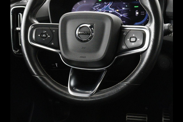 Volvo XC40 Recharge P8 AWD R-Design | SOH 92% | Stoel & stuurverwarming | Trekhaak | Warmtepomp | Leder/Alcantara | Carplay | Navigatie | Adaptive cruise | Keyless | Navigatie