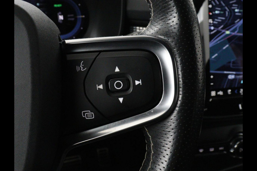 Volvo XC40 Recharge P8 AWD R-Design | SOH 92% | Stoel & stuurverwarming | Trekhaak | Warmtepomp | Leder/Alcantara | Carplay | Navigatie | Adaptive cruise | Keyless | Navigatie