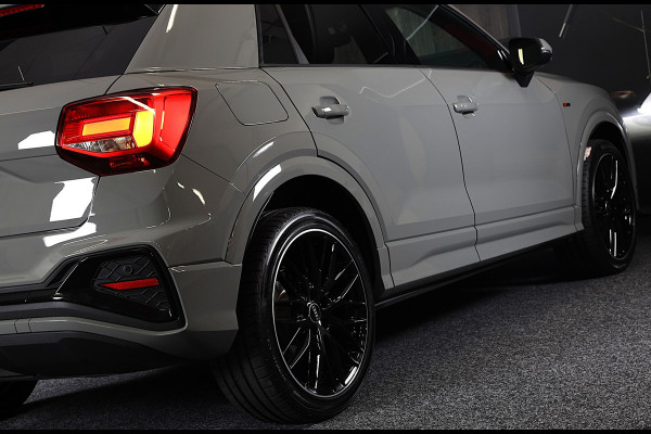 Audi Q2 35 TFSI Edition ONE / AUT / CC / Open Panoramadak / Virtual Cockpit / Lane Assist / Dode Hoek / Navi / Camera / Led / 19 I