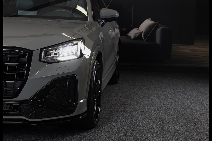 Audi Q2 35 TFSI Edition ONE / AUT / CC / Open Panoramadak / Virtual Cockpit / Lane Assist / Dode Hoek / Navi / Camera / Led / 19 I