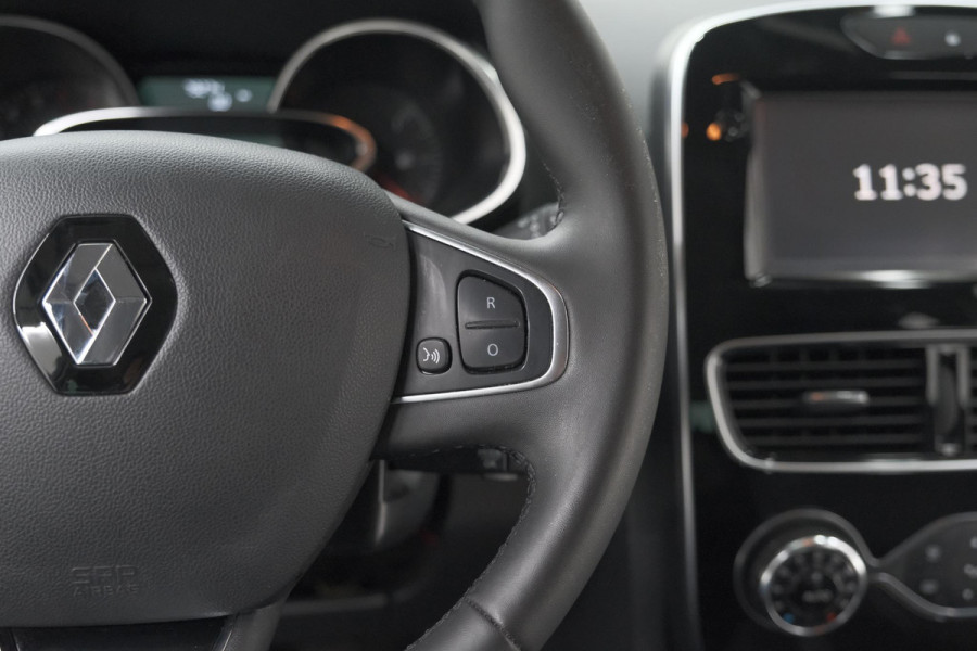Renault Clio TCe 90 Limited | Camera | Navigatie | Parkeersensoren | Climate Control