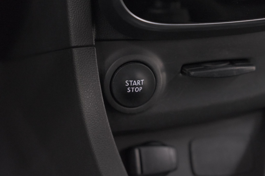 Renault Clio TCe 90 Limited | Camera | Navigatie | Parkeersensoren | Climate Control