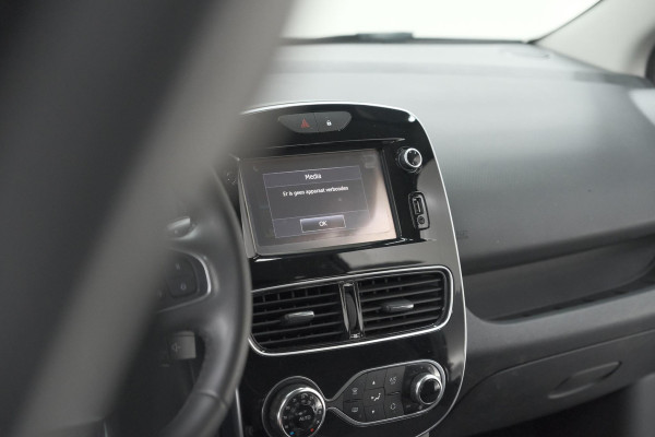Renault Clio TCe 90 Limited | Camera | Navigatie | Parkeersensoren | Climate Control