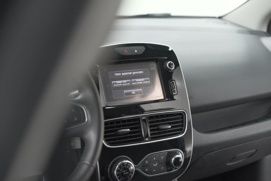 Renault Clio TCe 90 Limited | Camera | Navigatie | Parkeersensoren | Climate Control