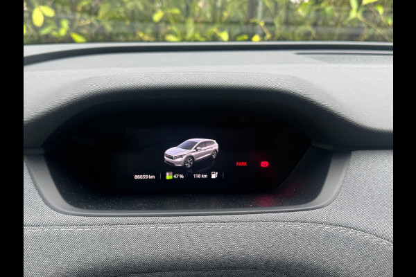 Škoda ENYAQ iV BUSINESS PANORAMADAK CARPLAY ORIGINEEL NEDERLANDS NAP