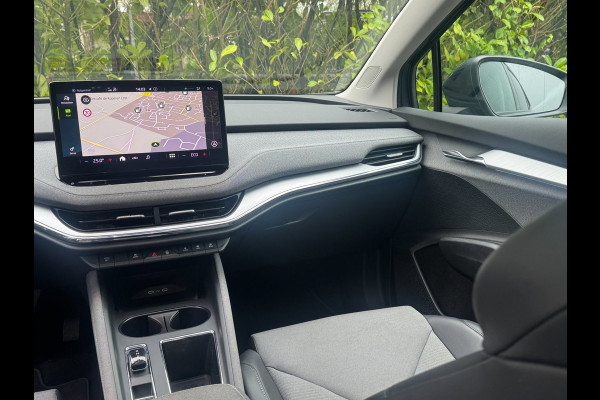 Škoda ENYAQ iV BUSINESS PANORAMADAK CARPLAY ORIGINEEL NEDERLANDS NAP