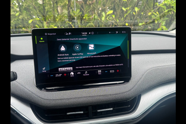 Škoda ENYAQ iV BUSINESS PANORAMADAK CARPLAY ORIGINEEL NEDERLANDS NAP