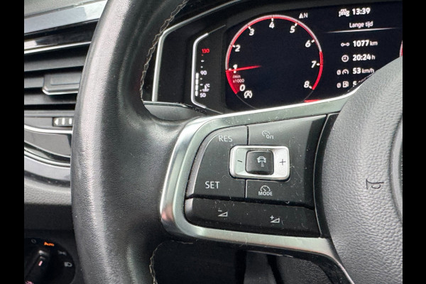 Volkswagen Polo 1.0 TSI HIGHLINE R-LINE PANORAMA LED VIRTUAL CARPLAY VOL OPTIES NAP NEDERLANDSE AUTO