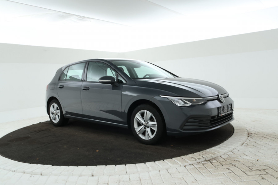 Volkswagen Golf 1.0 TSI Life 5 Deurs hb, Navigatie, Airco,