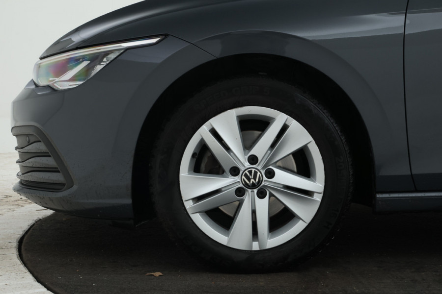 Volkswagen Golf 1.0 TSI Life 5 Deurs hb, Navigatie, Airco,