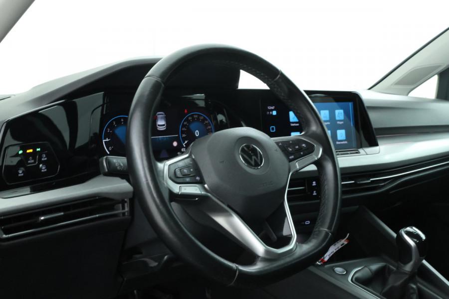 Volkswagen Golf 1.0 TSI Life 5 Deurs hb, Navigatie, Airco,