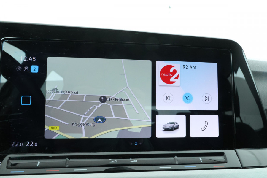 Volkswagen Golf 1.0 TSI Life 5 Deurs hb, Navigatie, Airco,