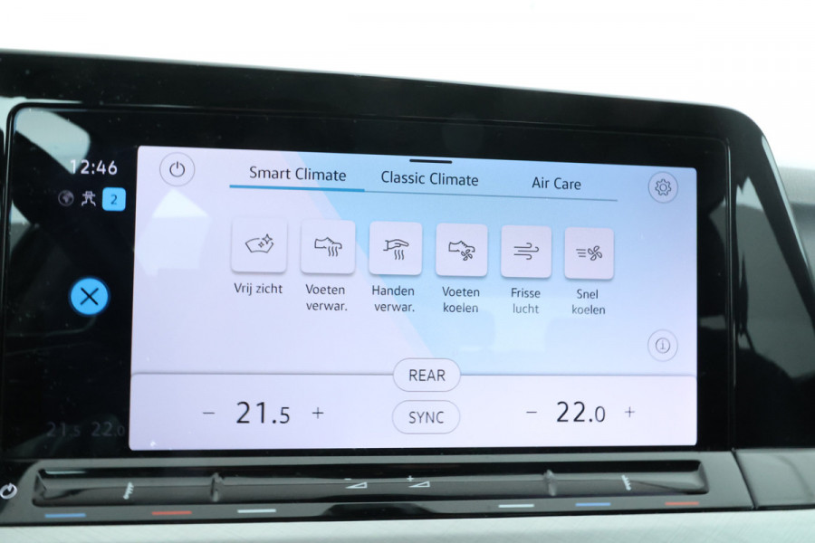 Volkswagen Golf 1.0 TSI Life 5 Deurs hb, Navigatie, Airco,