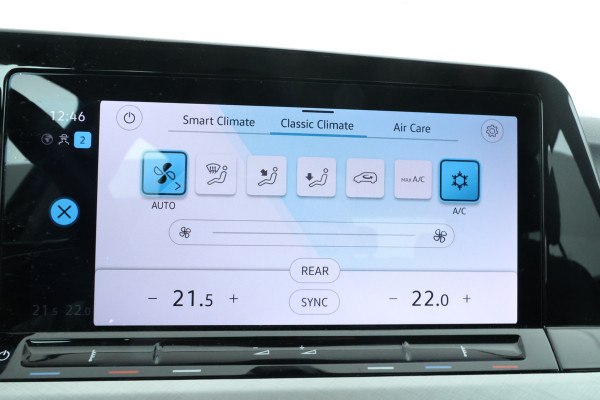 Volkswagen Golf 1.0 TSI Life 5 Deurs hb, Navigatie, Airco,