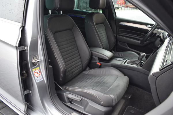Volkswagen Passat 1.5 TSI 150pk DSG R-Line | Pano | Trekhaak | 360 camera