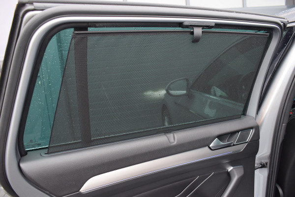 Volkswagen Passat 1.5 TSI 150pk DSG R-Line | Pano | Trekhaak | 360 camera