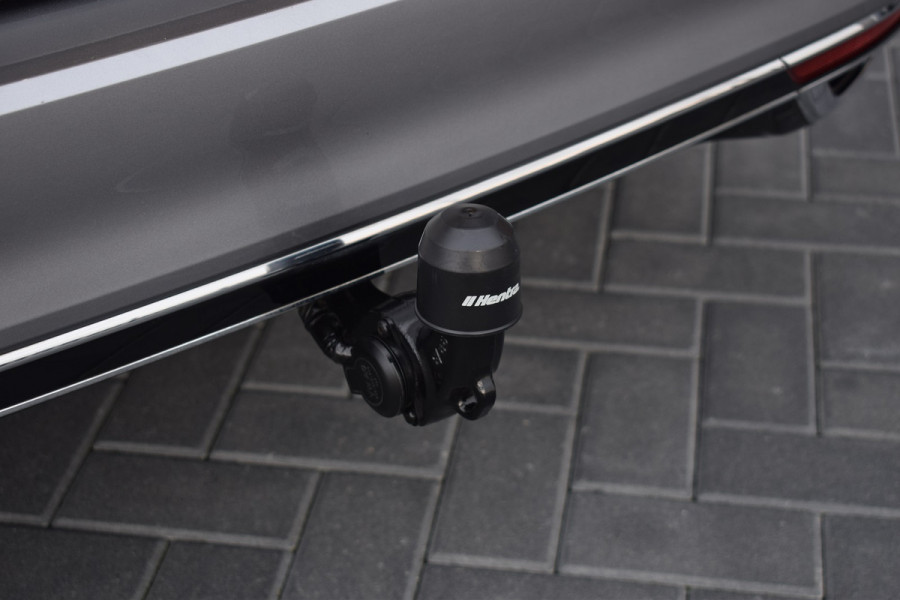 Volkswagen Passat 1.5 TSI 150pk DSG R-Line | Pano | Trekhaak | 360 camera