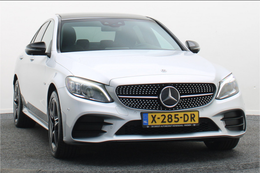 Mercedes-Benz C-Klasse 300 e 4MATIC AMG Line Panoramadak, Burmester, Memory, 360° Camera, Apple Carplay, Head-Up