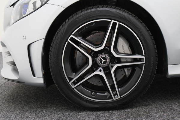 Mercedes-Benz C-Klasse 300 e 4MATIC AMG Line Panoramadak, Burmester, Memory, 360° Camera, Apple Carplay, Head-Up