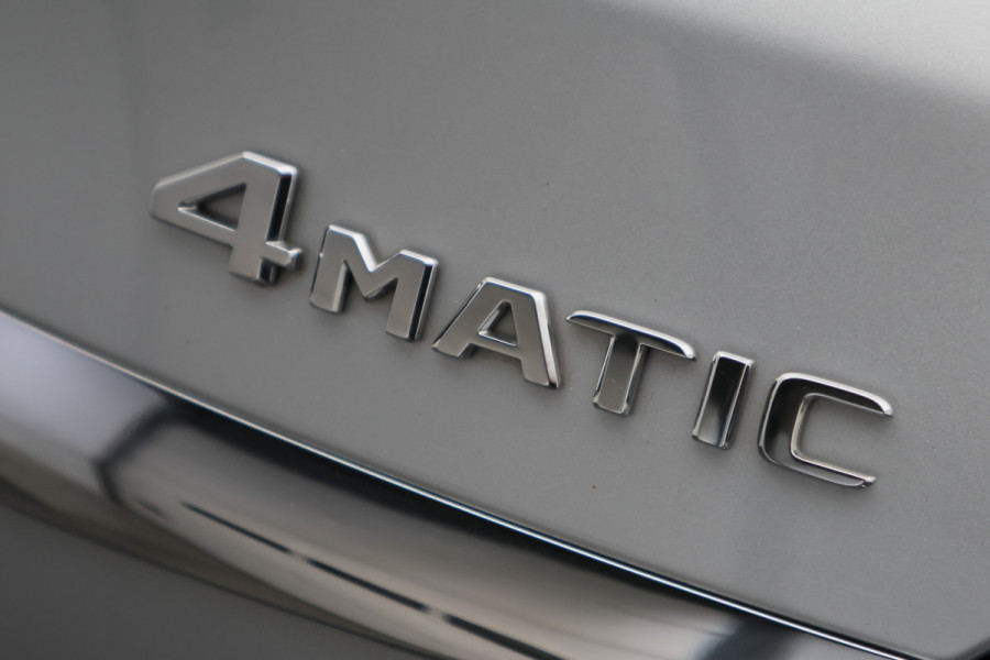 Mercedes-Benz C-Klasse 300 e 4MATIC AMG Line Panoramadak, Burmester, Memory, 360° Camera, Apple Carplay, Head-Up