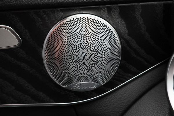 Mercedes-Benz C-Klasse 300 e 4MATIC AMG Line Panoramadak, Burmester, Memory, 360° Camera, Apple Carplay, Head-Up