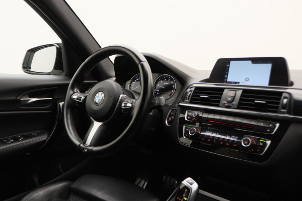 BMW 1-serie 118i Edition M Sport Shadow High Executive Automaat Leer, Navigatie, LED, Cruise, Stoelverwarming, 18"