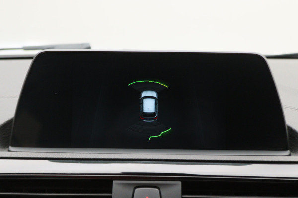 BMW 1-serie 118i Edition M Sport Shadow High Executive Automaat Leer, Navigatie, LED, Cruise, Stoelverwarming, 18"