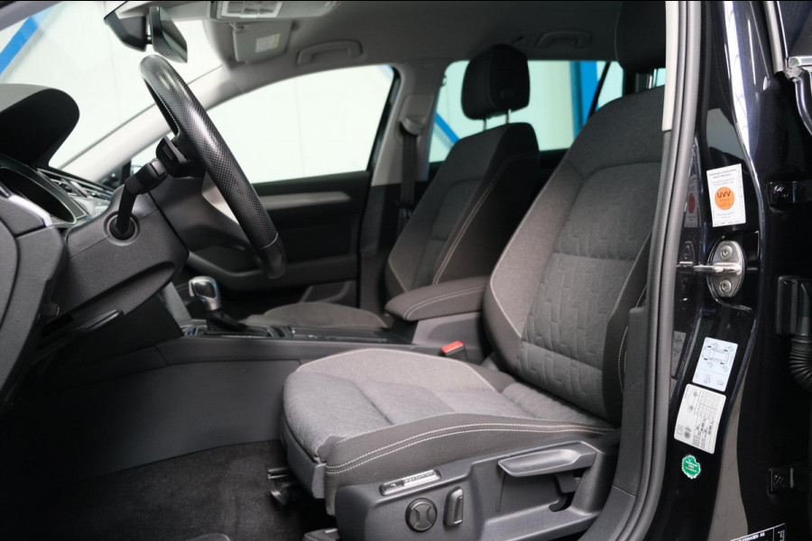 Volkswagen Passat Variant 1.4 TSI PHEV GTE Business - SOH 99% Cruise, Camera, Camera, Massage stoelen