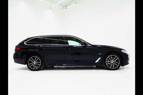 BMW 5 Serie Touring 530e xDrive M Sport | Panoramadak | Harman/Kardon | Leder | 360 | Adaptive Cruise | Trekhaak | Carplay