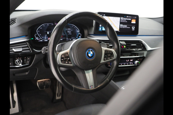 BMW 5 Serie Touring 530e xDrive M Sport | Panoramadak | Harman/Kardon | Leder | 360 | Adaptive Cruise | Trekhaak | Carplay