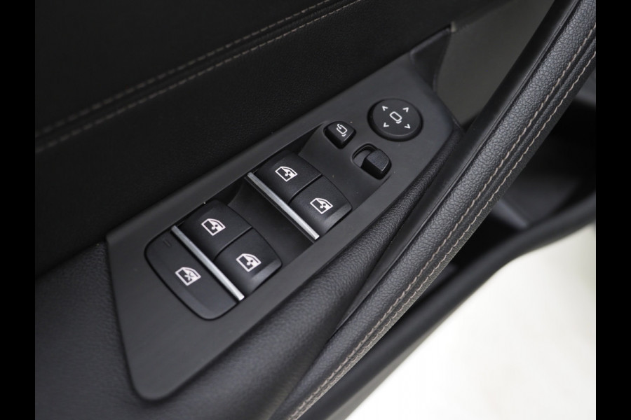 BMW 5 Serie Touring 530e xDrive M Sport | Panoramadak | Harman/Kardon | Leder | 360 | Adaptive Cruise | Trekhaak | Carplay