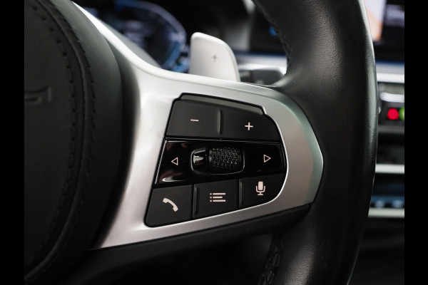 BMW 5 Serie Touring 530e xDrive M Sport | Panoramadak | Harman/Kardon | Leder | 360 | Adaptive Cruise | Trekhaak | Carplay