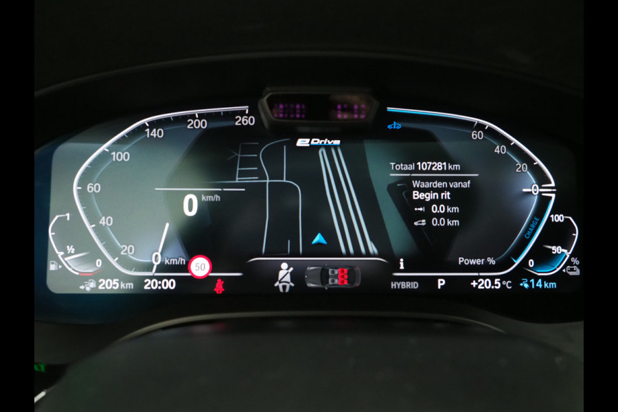 BMW 5 Serie Touring 530e xDrive M Sport | Panoramadak | Harman/Kardon | Leder | 360 | Adaptive Cruise | Trekhaak | Carplay