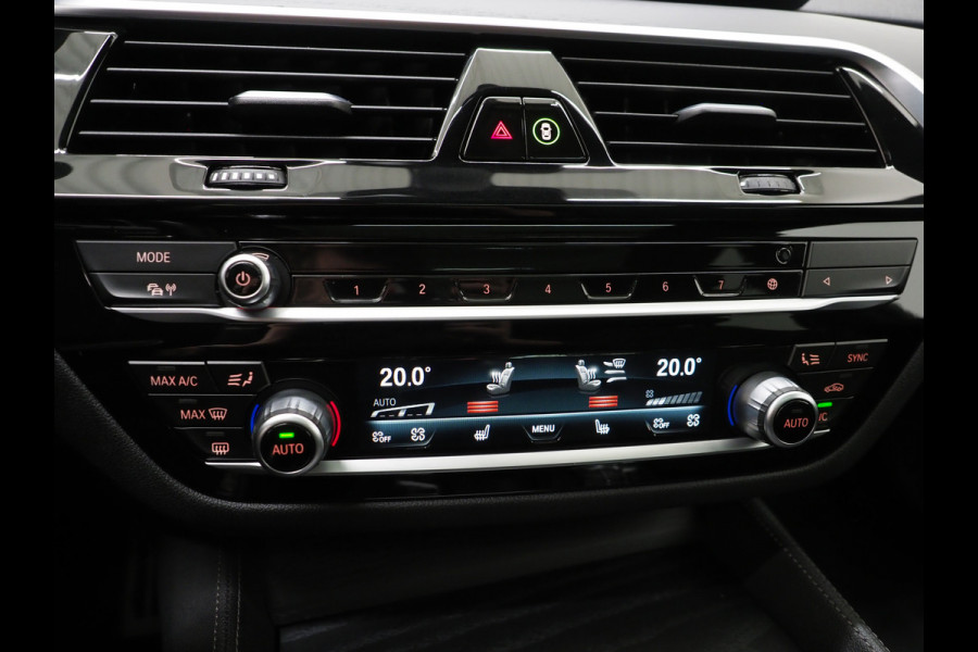 BMW 5 Serie Touring 530e xDrive M Sport | Panoramadak | Harman/Kardon | Leder | 360 | Adaptive Cruise | Trekhaak | Carplay