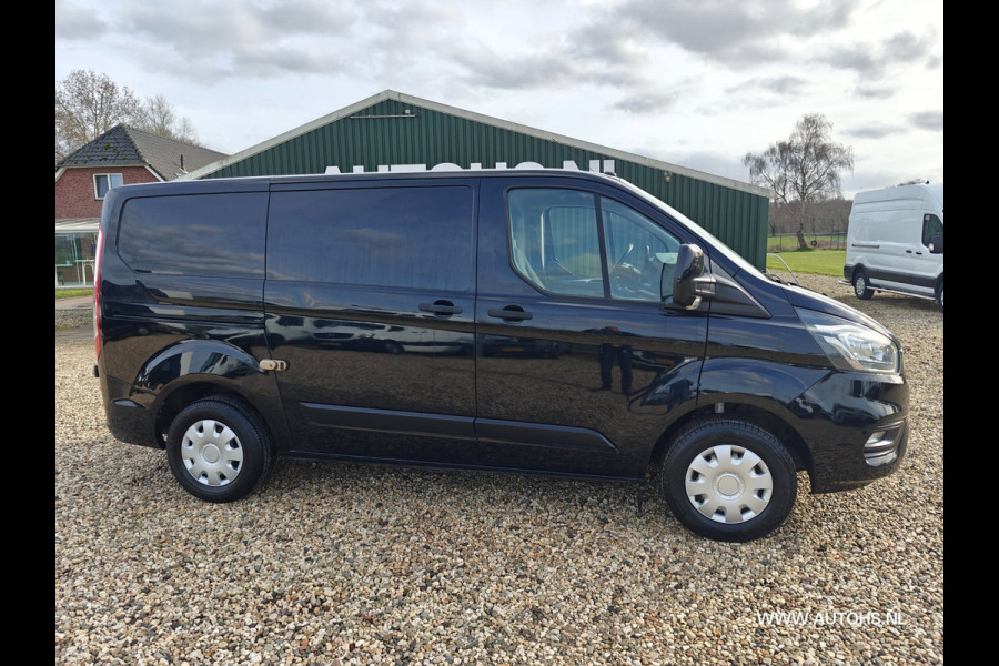 Ford Transit Custom 280 2.0 TDCI L1H1 , Euro 6 , 1e Eig. Apk 3-2027 ,Navigatie en parkeerhulp , leuke bus.