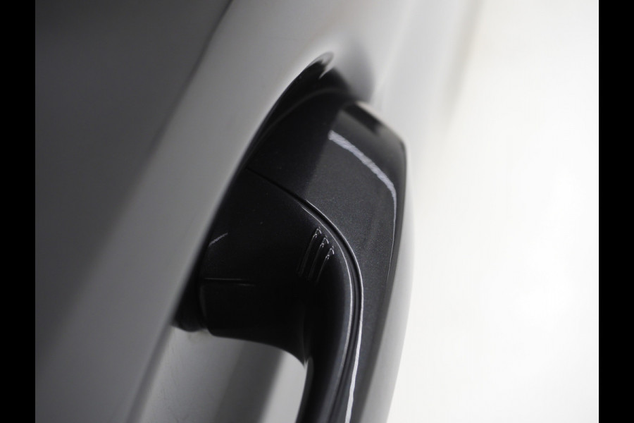 BMW 5 Serie Touring 530e xDrive | Panoramdak | Laser LED |Trekhaak | Leder | HUD | Keyless | Adaptive Cruise | Carplay