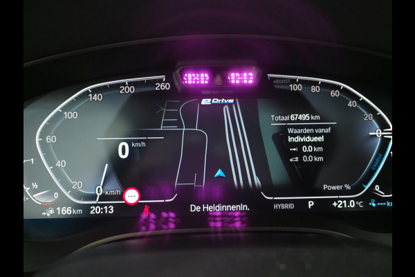 BMW 5 Serie Touring 530e xDrive | Panoramdak | Laser LED |Trekhaak | Leder | HUD | Keyless | Adaptive Cruise | Carplay