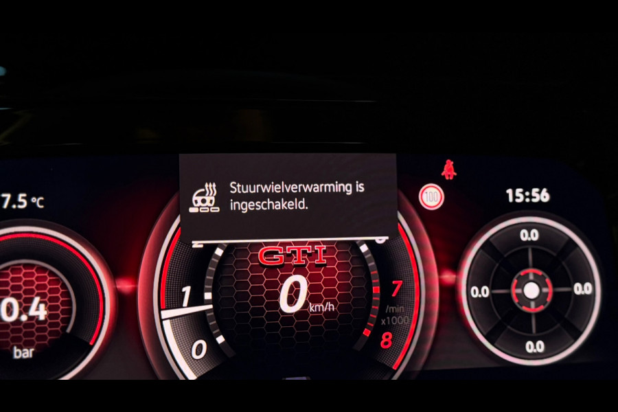 Volkswagen Golf GTI CLUBSPORT|AKRA|NURNBURGRING|PANO|HuD|HARMAN KARDON|KEYLESS|CARPLAY|ACC|IQ LIGHT|SFEERVERLICHTING|300PK|BOMVOL!