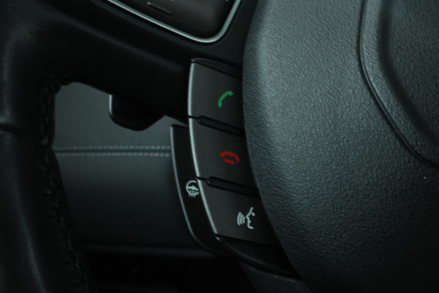 Land Rover Range Rover Evoque 2.0 TD4 HSE Dynamic Trekhaak, Panorama Dak, Automaat